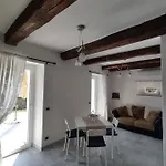 Casa de Férias La Casina Di Tati *